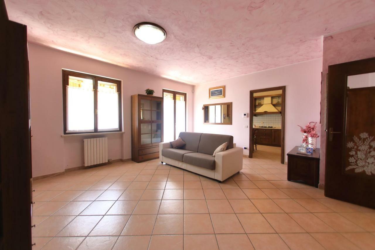 Residenza Franca Villa Valeggio sul Mincio Eksteriør billede